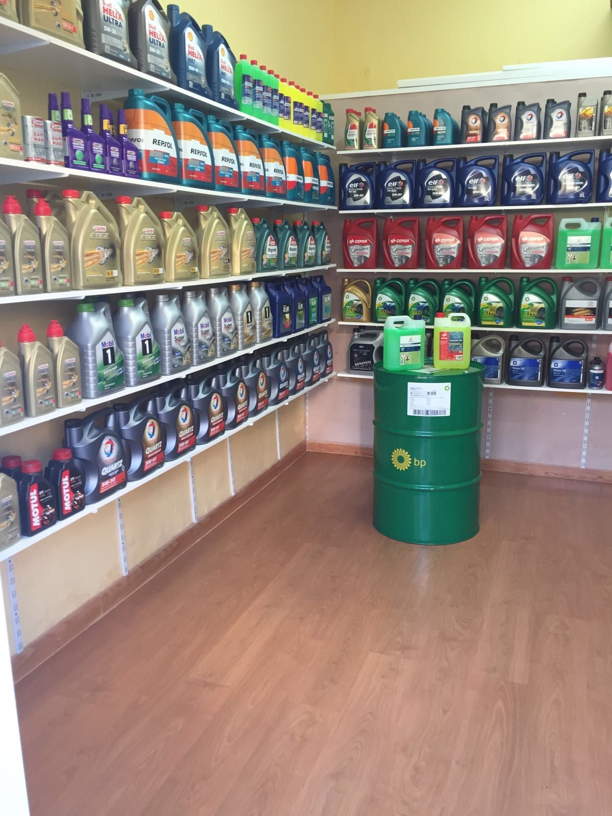 Perforated profile and shelf holder